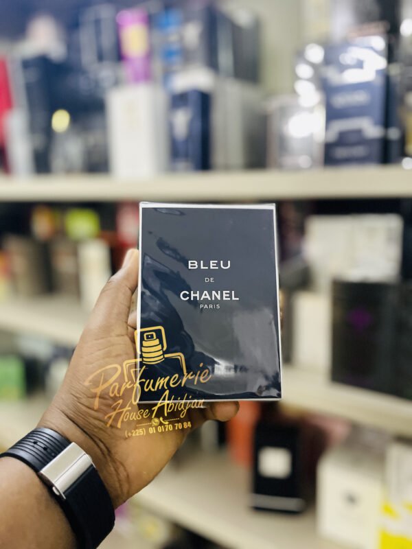 CHANEL BLEU PARIS