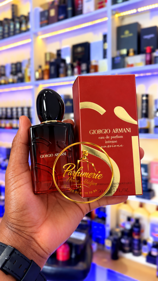GIORGIO ARMANI SI PASSIONE INTENSE Eau de Parfum