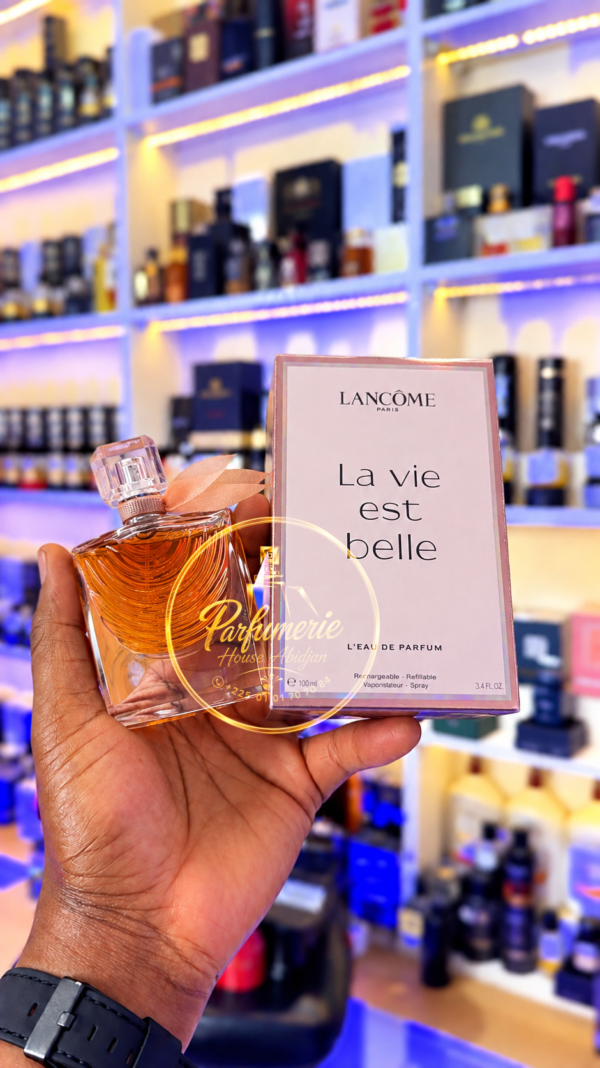 LA VIE EST BELLE LANCÔME